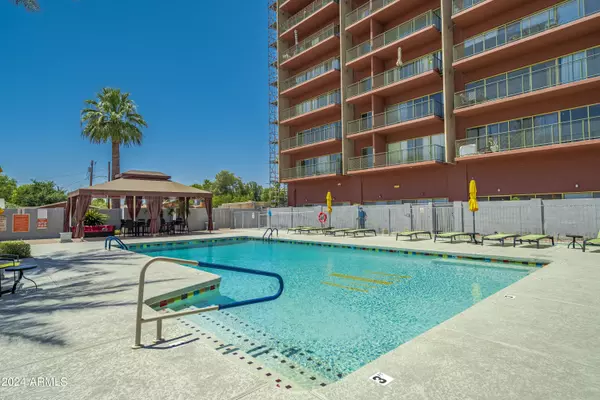 Phoenix, AZ 85012,4750 N Central Avenue #8B