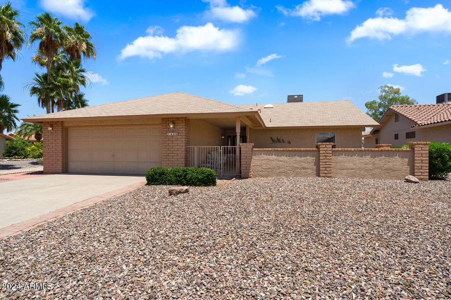 1446 LEISURE WORLD --, Mesa, AZ 85206