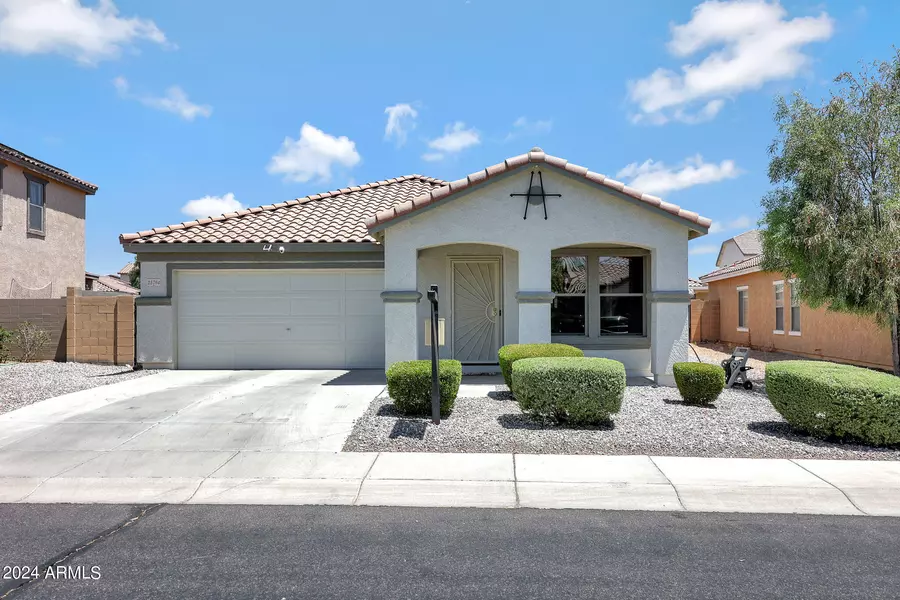 25764 W NANCY Lane, Buckeye, AZ 85326