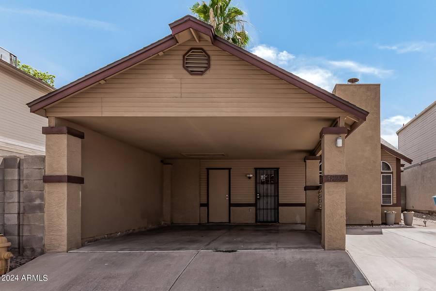 5829 S 41ST Place, Phoenix, AZ 85040