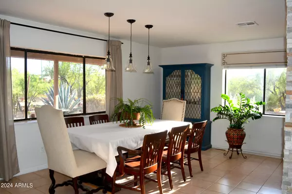 New River, AZ 85087,43839 N 18TH Street