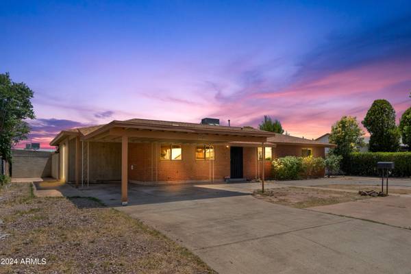 82 E KAYETAN Drive,  Sierra Vista,  AZ 85635