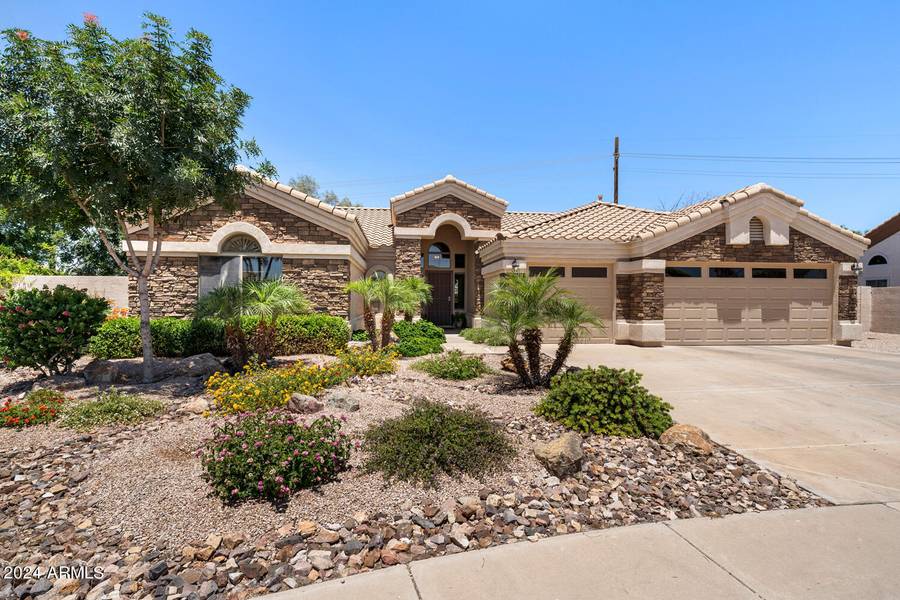 1338 E SHANNON Street, Gilbert, AZ 85295