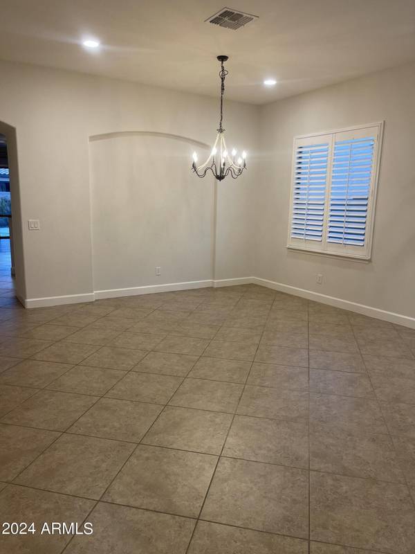 Maricopa, AZ 85138,43974 W KNAUSS Drive