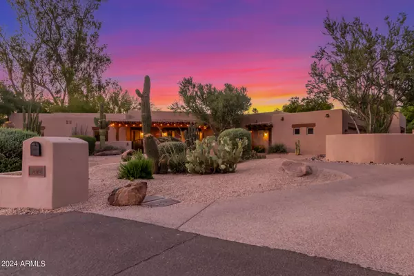 Scottsdale, AZ 85254,12012 N OAKHURST Way