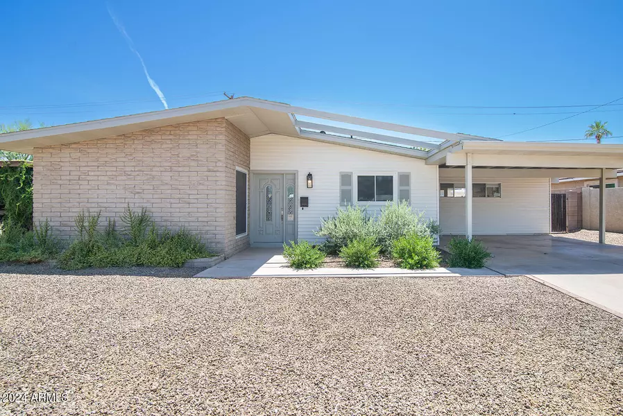 2339 N 51ST Place, Phoenix, AZ 85008