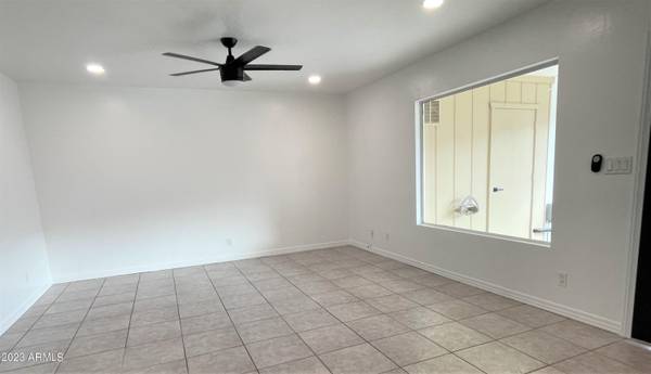 Litchfield Park, AZ 85340,220 S Old Litchfield Road #Apt 111