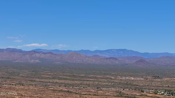 Wittmann, AZ 85361,0 W Laura St. Lot A 2.26 Acres -- #-