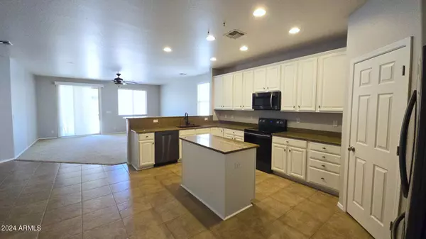 Maricopa, AZ 85138,42467 W CORVALIS Lane