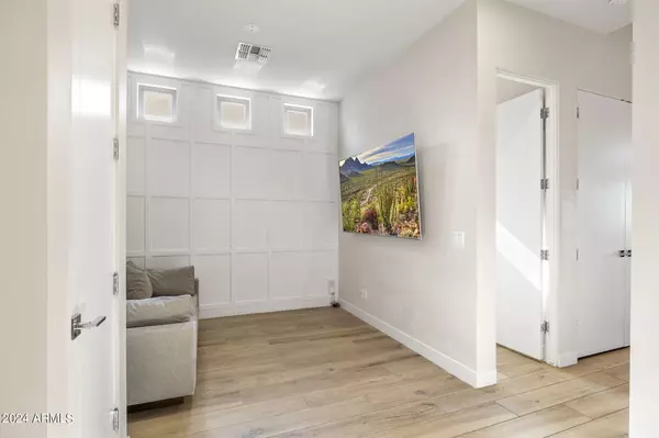 Scottsdale, AZ 85260,9850 E MCDOWELL MOUNTAIN RANCH Road #1004