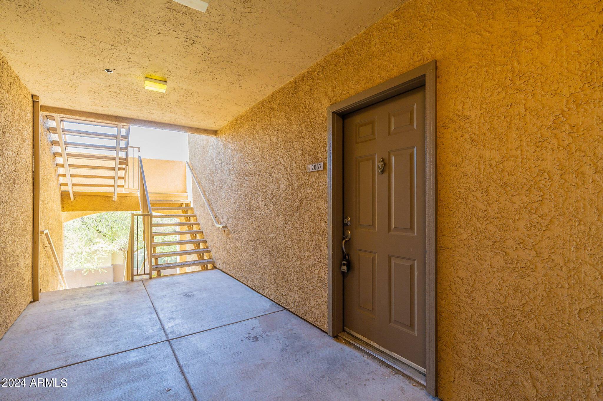 Tempe, AZ 85282,2134 E BROADWAY Road #2067
