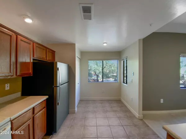 Scottsdale, AZ 85260,16801 N 94TH Street #2048