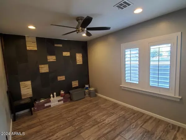 Phoenix, AZ 85006,1626 N 7TH Street