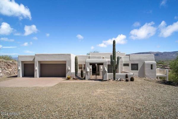 New River, AZ 85087,43908 N 10TH Street