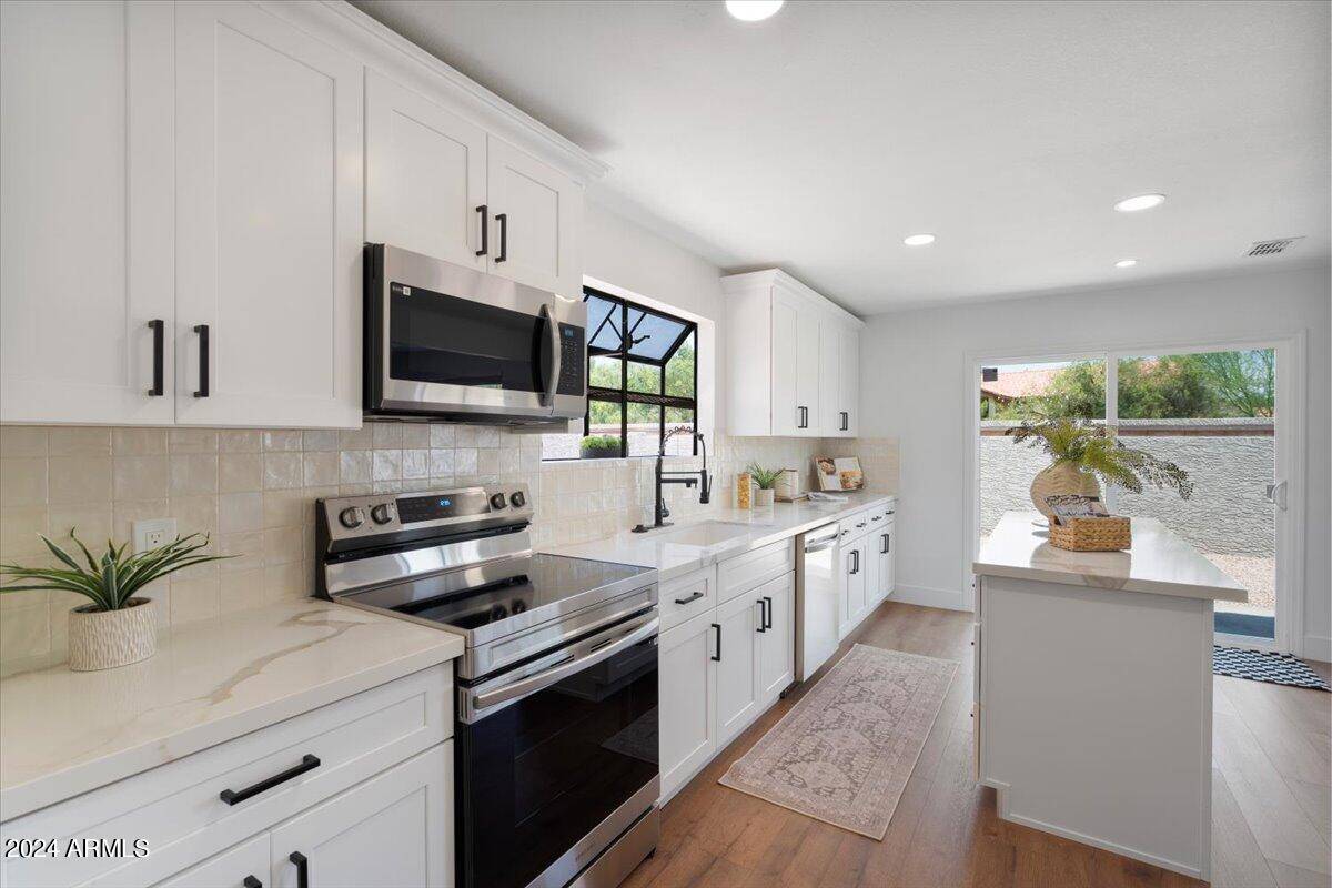 5740 W EL LAGO Street,  Chandler,  AZ 85226