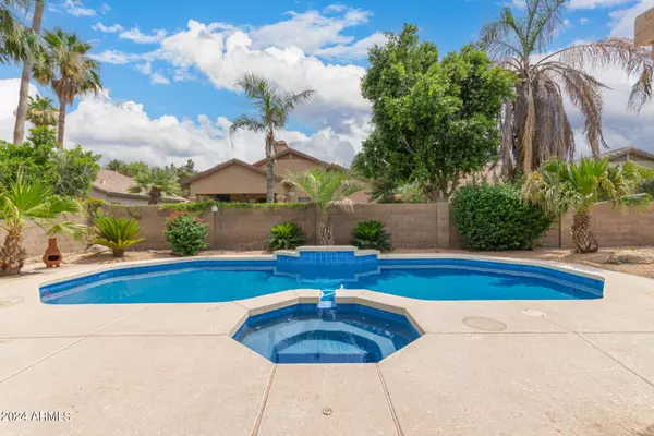 Chandler, AZ 85248,2155 W Olive Way