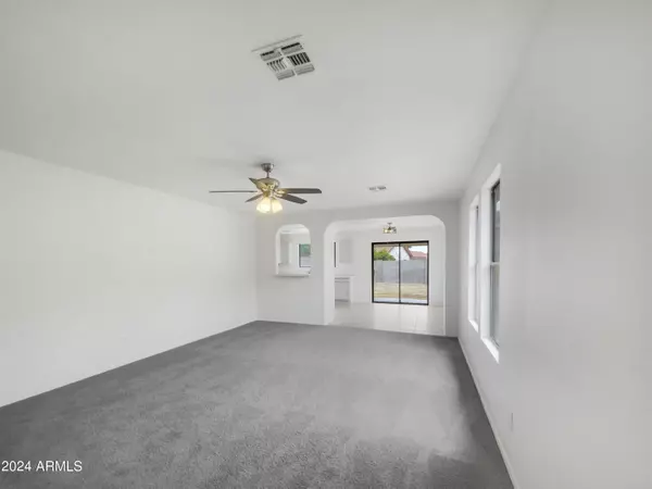 Mesa, AZ 85206,5711 E FORGE Circle