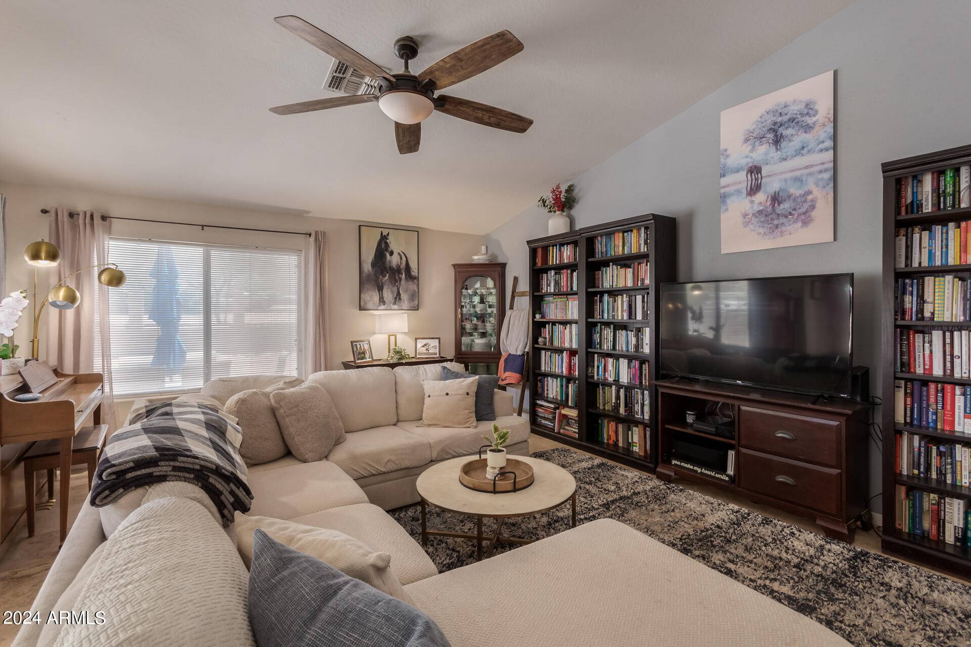 Phoenix, AZ 85042,1021 E IAN Drive