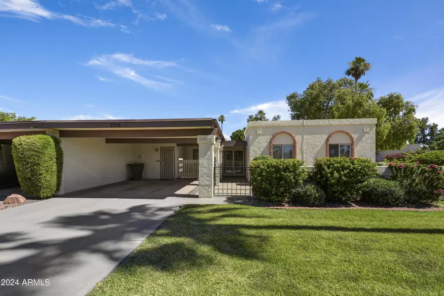 2916 W FLYNN Lane, Phoenix, AZ 85017