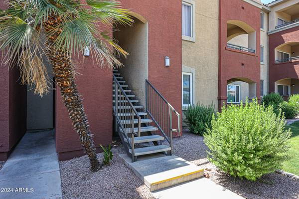 Phoenix, AZ 85008,5401 E VAN BUREN Street #1006