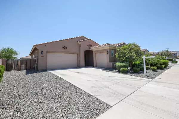 19013 W OREGON Avenue, Litchfield Park, AZ 85340