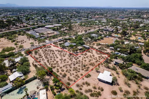 Scottsdale, AZ 85250,6228 N Cattletrack Road #-