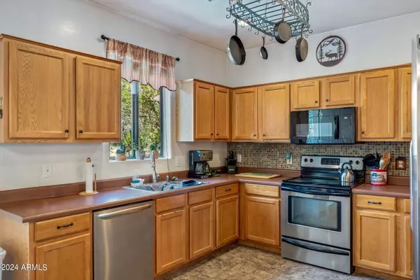 Overgaard, AZ 85933,2106 INDIAN Trail