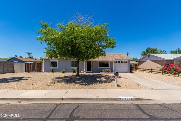 Phoenix, AZ 85032,3734 E SWEETWATER Avenue