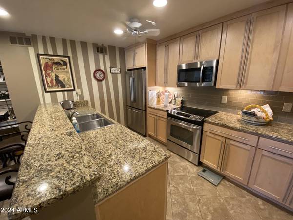 Mesa, AZ 85202,1920 W Lindner Avenue #236