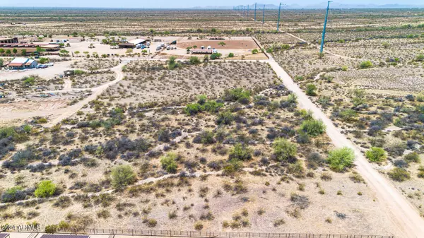 Wittmann, AZ 85361,0 W Cloud Road #-