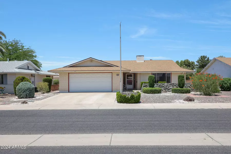 10956 W MEADE Drive, Sun City, AZ 85351