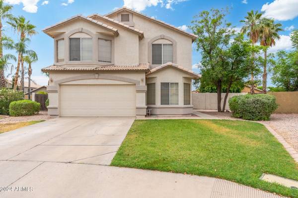 2704 S SAWYER Circle, Mesa, AZ 85209