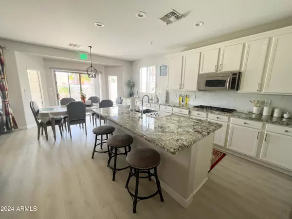 Phoenix, AZ 85083,27411 N 64TH Drive