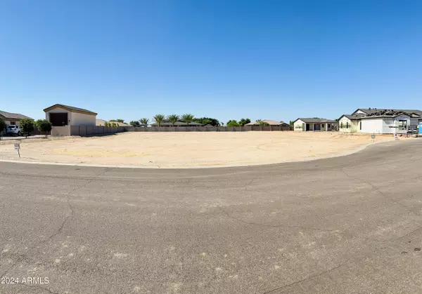 Waddell, AZ 85355,16009 W Cinnabar Court #52