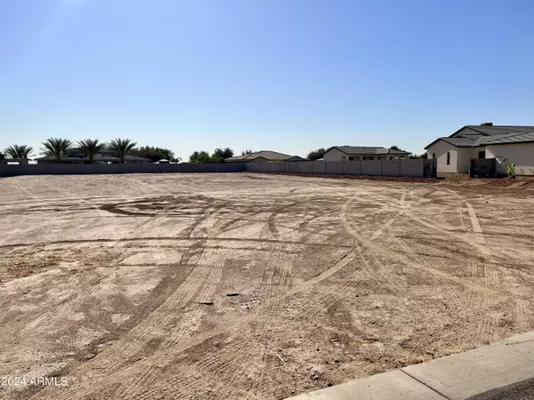 Waddell, AZ 85355,16009 W Cinnabar Court #52