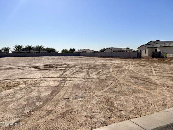 Waddell, AZ 85355,16009 W Cinnabar Court #52