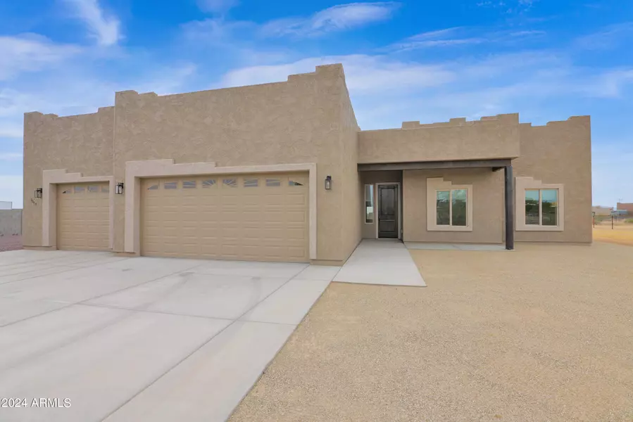 20417 W BRADLEY Road, Wittmann, AZ 85361