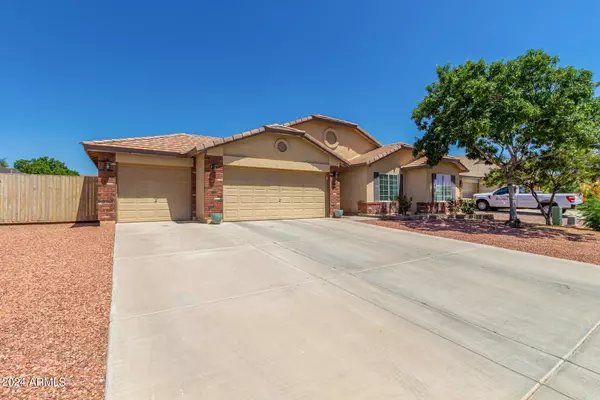 San Tan Valley, AZ 85140,40443 N SHETLAND Drive