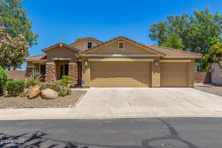 2497 W MORNING SUN Circle, San Tan Valley, AZ 85144