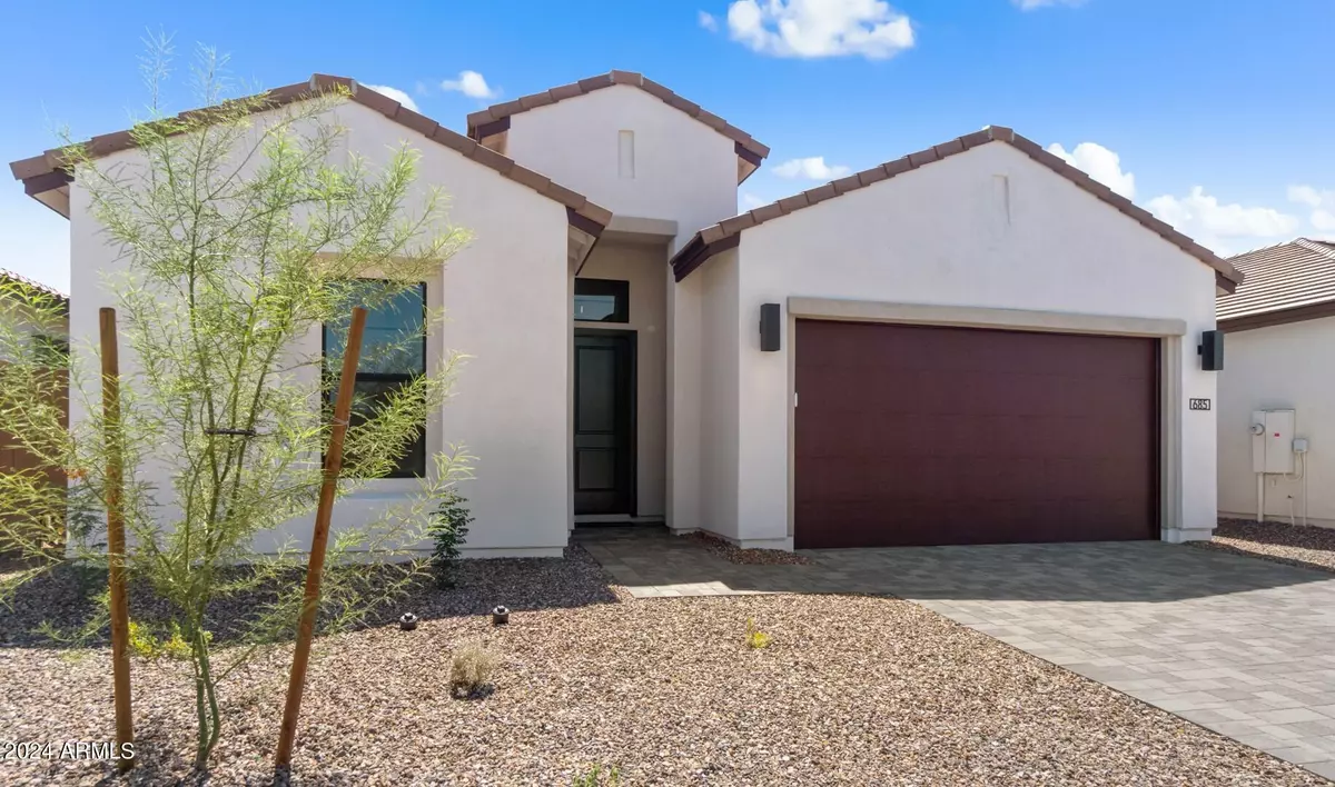 San Tan Valley, AZ 85140,685 E Aurora Drive