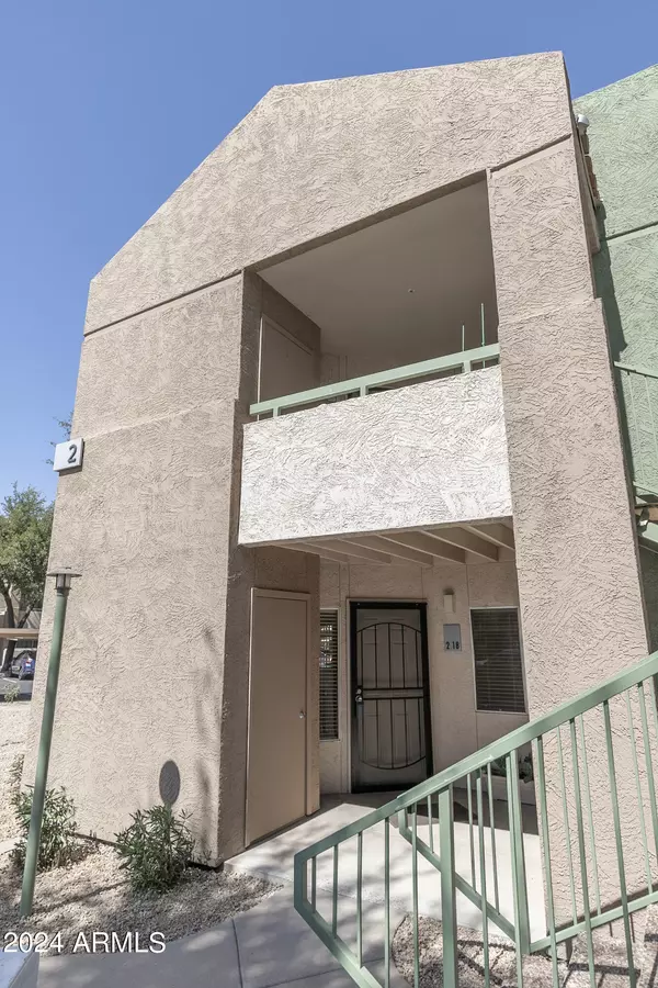 Gilbert, AZ 85233,1295 N ASH Street #218