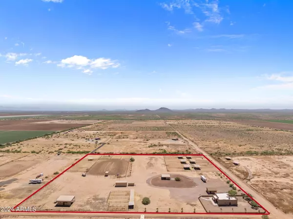 Aguila, AZ 85320,48940 W Long Rifle Road