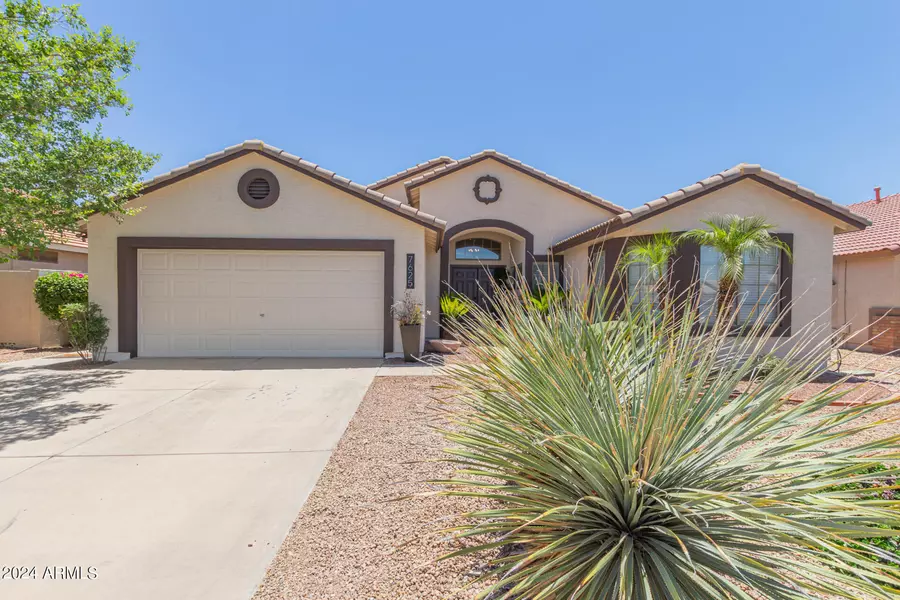 7625 E PORTOBELLO Avenue, Mesa, AZ 85212