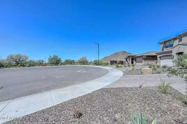 Peoria, AZ 85383,13282 W GOLDEN PUMA Trail