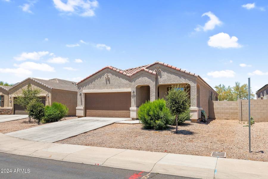 25626 W COLES Road, Buckeye, AZ 85326