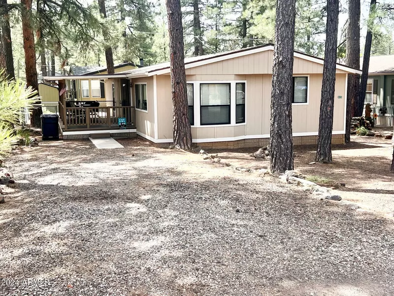 95 E CEDAR WOOD Drive, Munds Park, AZ 86017