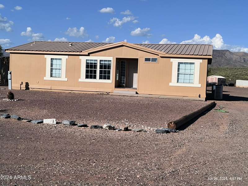 47323 N NEW RIVER Road, New River, AZ 85087