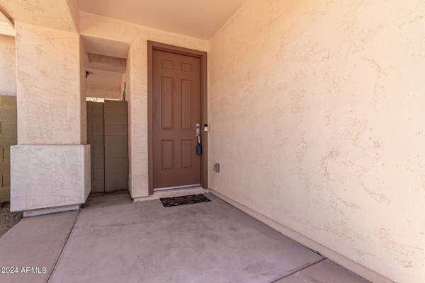 Gilbert, AZ 85296,832 E STOTTLER Drive