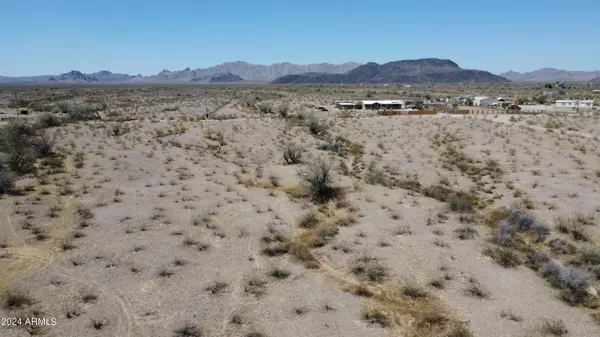 Tonopah, AZ 85354,77 N Orangewood Avenue #-