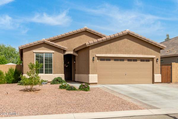 San Tan Valley, AZ 85144,35060 N LAREDO Drive